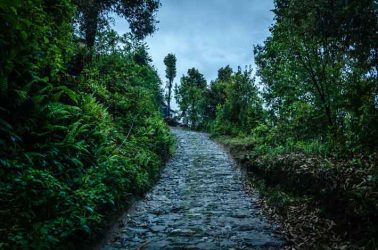 village-path-in-rishop